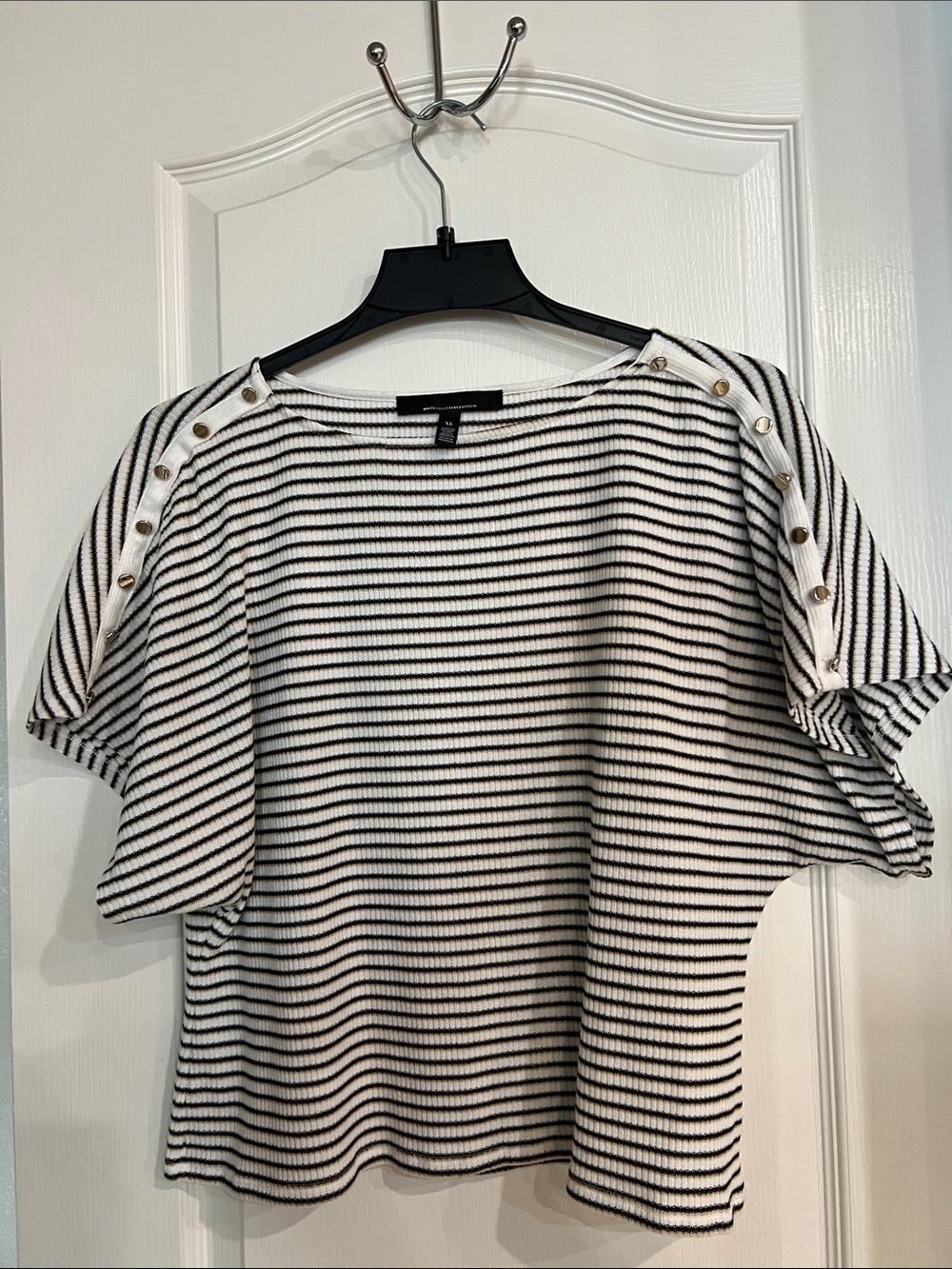 WHBM top